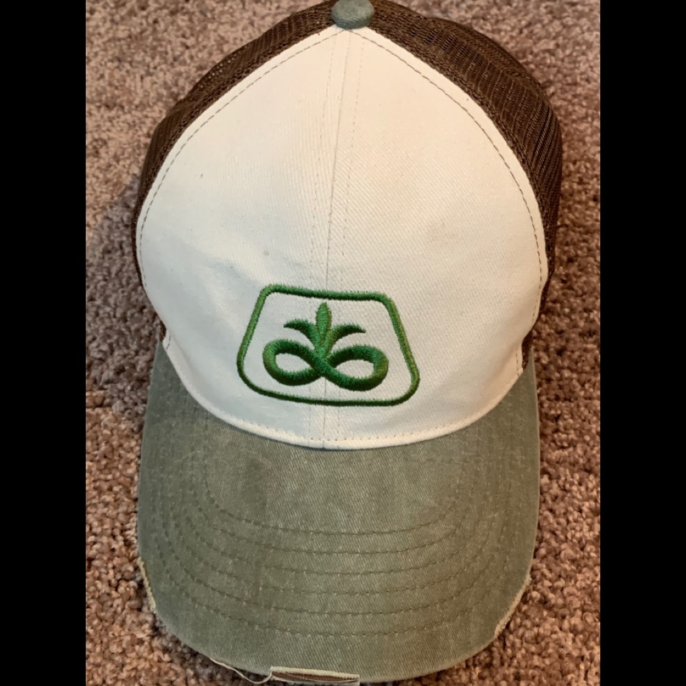 Pioneer hat